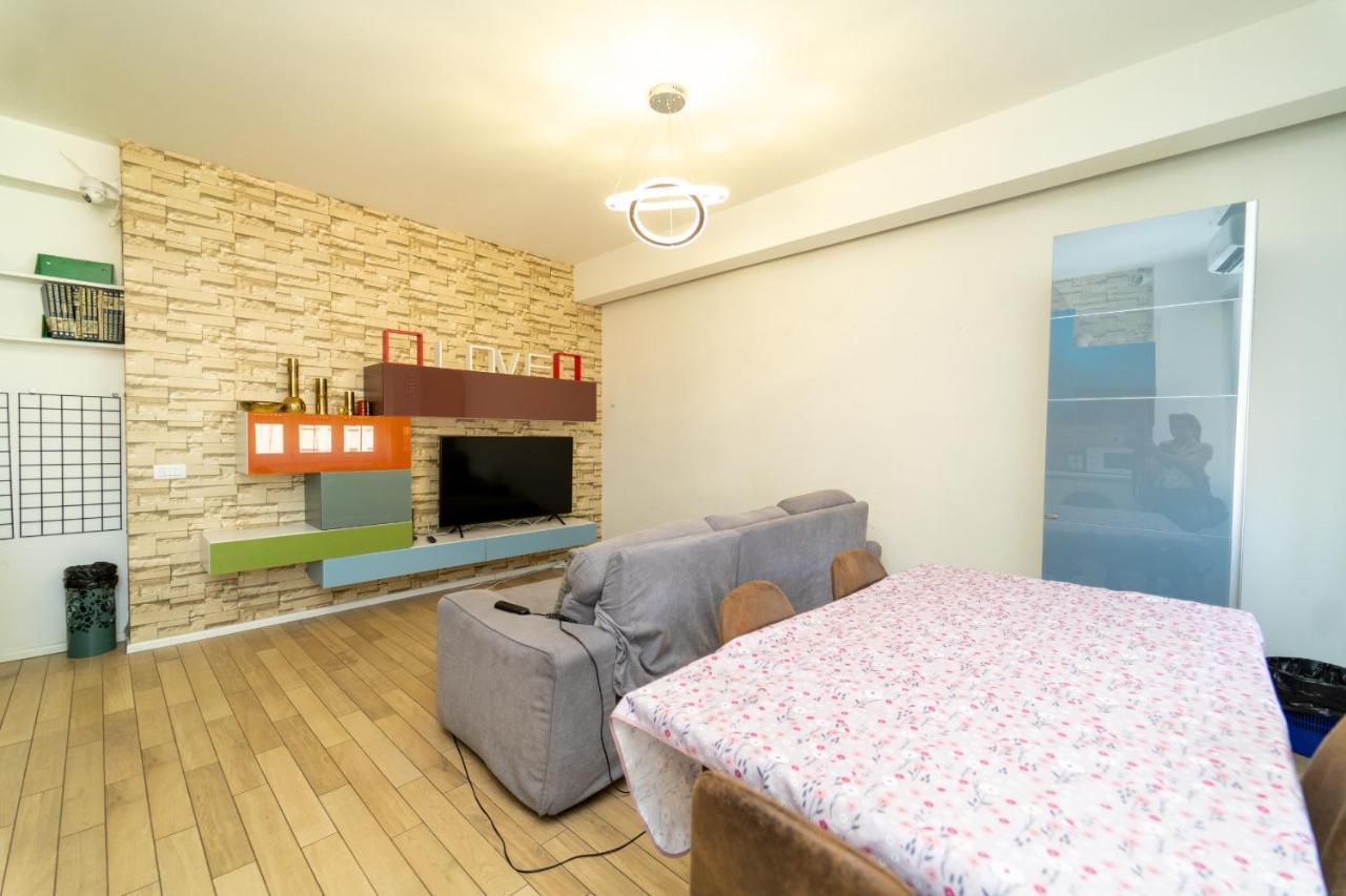 Central Maya Apartment Милано Екстериор снимка