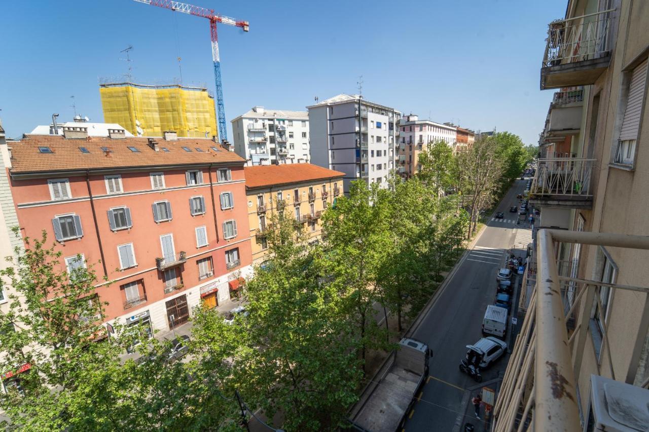 Central Maya Apartment Милано Екстериор снимка