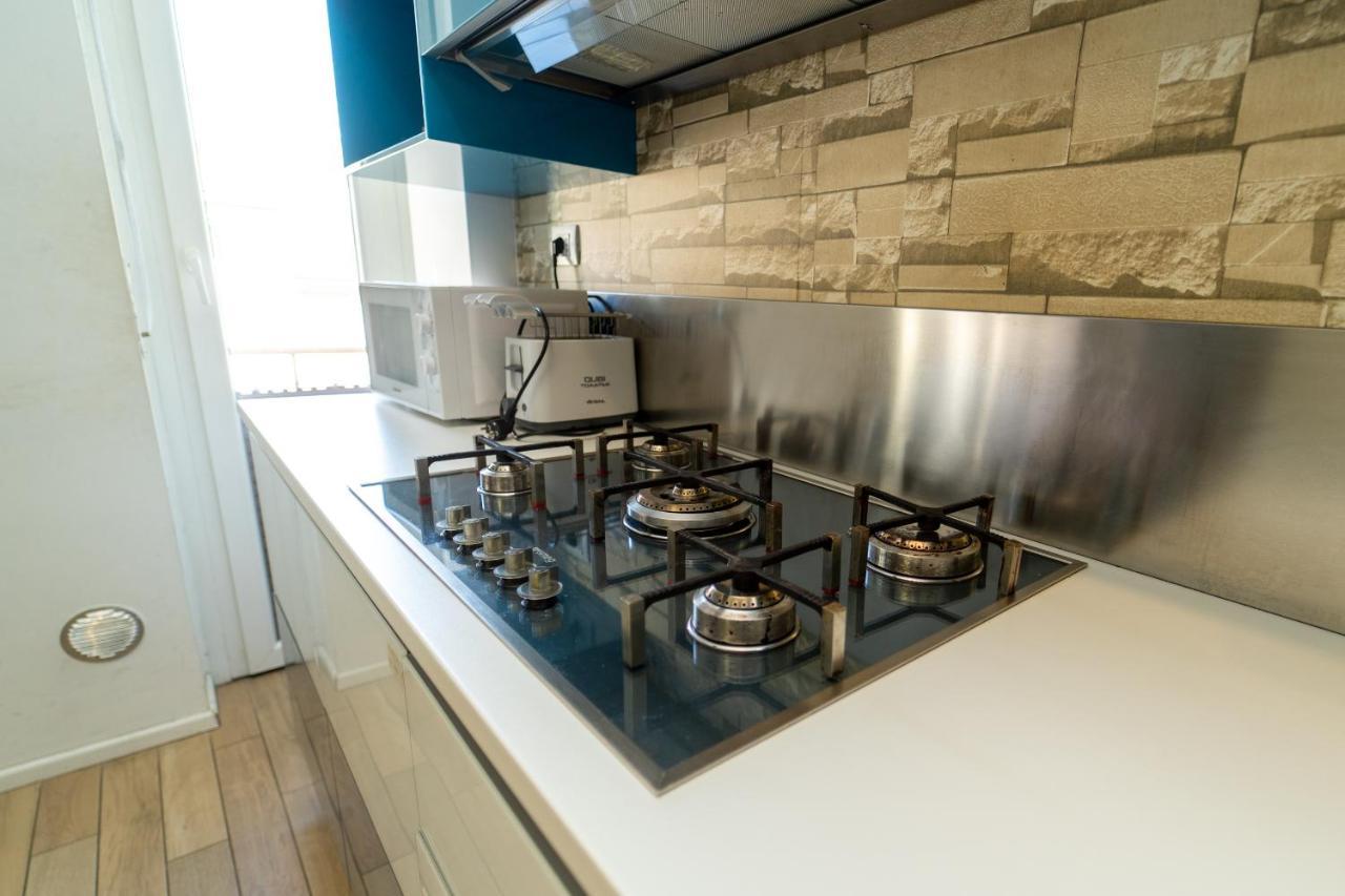 Central Maya Apartment Милано Екстериор снимка