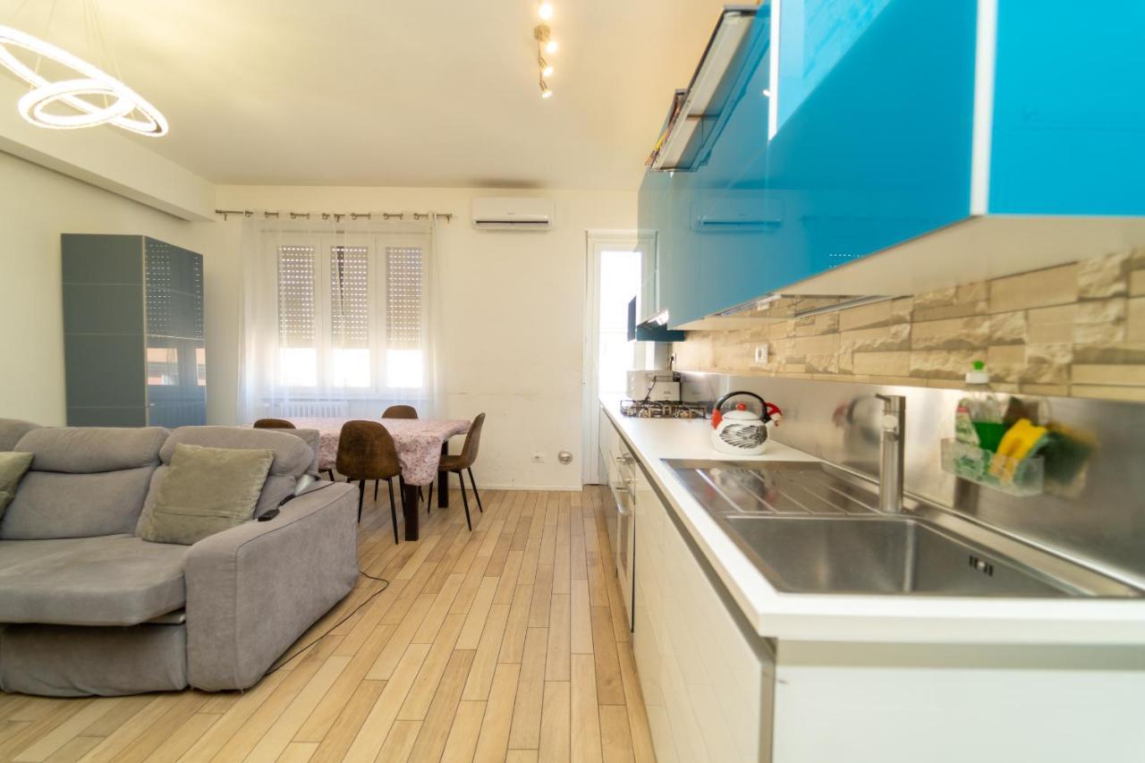 Central Maya Apartment Милано Екстериор снимка
