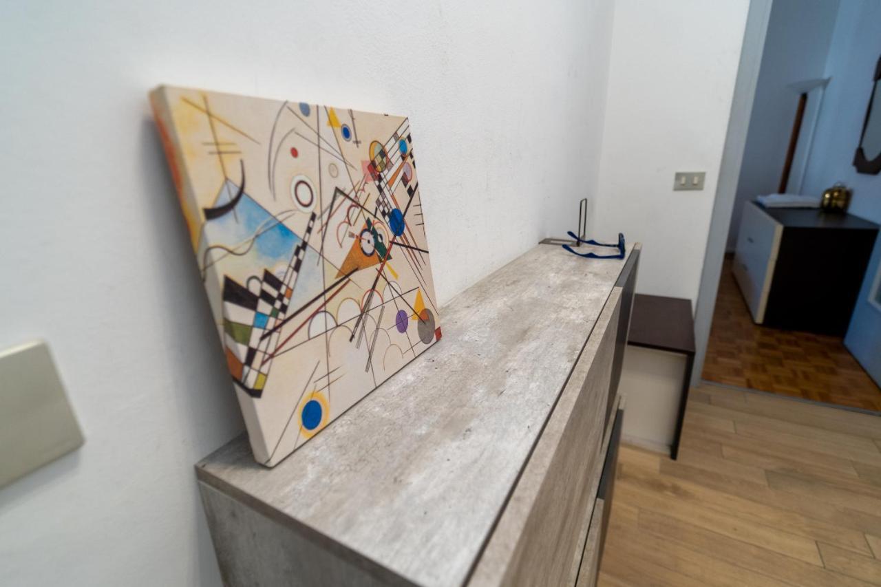 Central Maya Apartment Милано Екстериор снимка